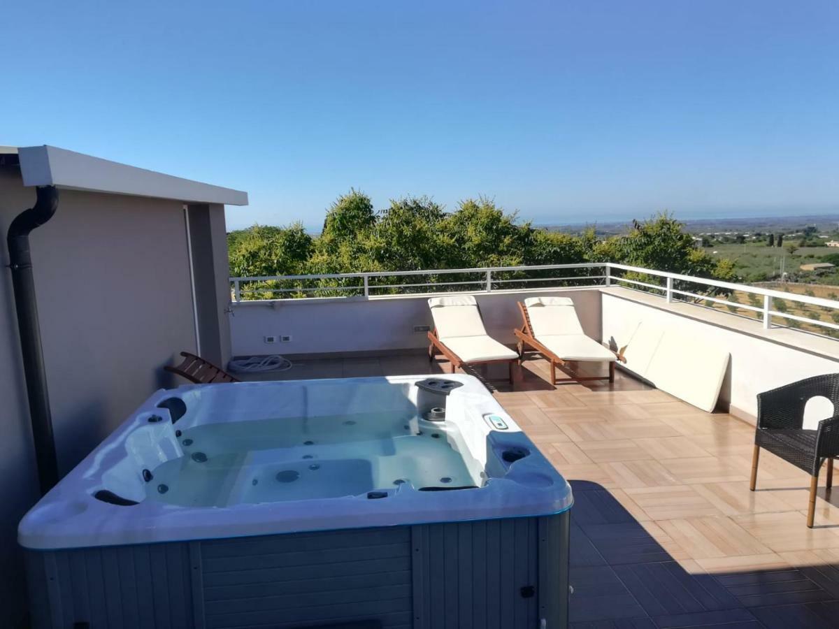 La Terrazza Di Harmakhis Hotel Partanna Buitenkant foto